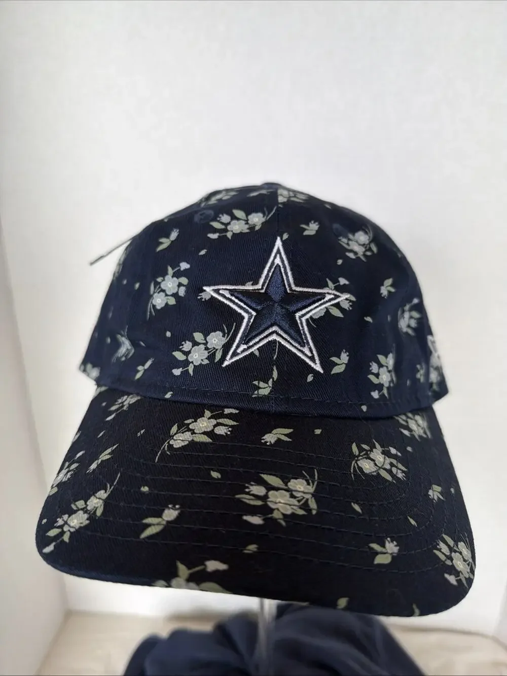 New Era 9TWENTY Dallas Cowboys Blue Flowers NFL Strap Back Hat Youth